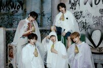 TXT, ‘치카이’로 日레코드협회 첫 ‘트리플 플래티넘’ 인증