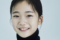 유나, 영화 ‘두 번째 아이’ 주인공…첫 1인 2역 도전