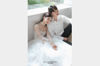 박소영♥문경찬 웨딩화보 공개…12월 22일 결혼