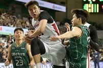 한승희 ‘리바운드 볼은 내가’