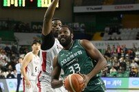 오누아쿠 ‘수비 뚫고’