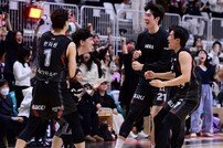 KT, 박준영 버저비터슛으로 2연승