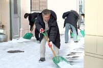 장세일 영광군수, 관내 시가지 제설 작업 나서