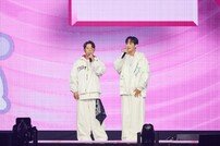 강타X토니안 “NCT드림과 무대 즐거워, 폐 되지 않았다면 다행” (SM 30주년 콘서트)
