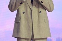 추영우, 긴장감 보이는 하트
