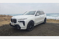 럭셔리와 다목적성의 완벽한 조화…BMW X7 xDrive 40i 시승기