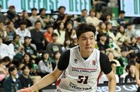 ‘한승희 후반전 폭발’ 정관장, KCC 꺾고 5연승 질주