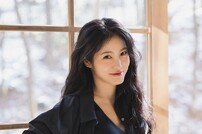 신예은, 반전 복근 자랑…미모+몸매 다 가졌네 [DA★]