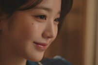 아이브 장원영X라이즈 조합이라니 ‘비주얼 대잔치’…우리은행 모델 발탁