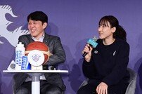 김단비 ‘잔소리 하시던 대로 계속’