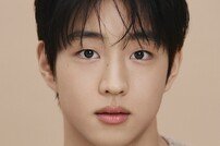 ‘185cm 훈남 신인’ 허준서, 신민아♥김우빈과 한식구됐다 [공식]