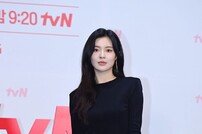 이선빈, 몸매 드러낸 원피스