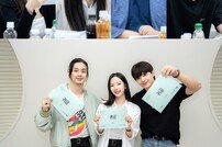 육성재·김지연·김지훈 ‘귀궁’ 베일 벗다, 대본리딩 현장 