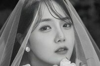 강은비 “♥예비신랑, ‘열애설’ 변준필 맞다…17년간 열애” [전문]
