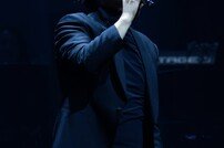 이문세, 재충전 완료…전국 투어 재개