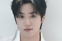펜타곤 우석, 배우로 새 도약…프로필 사진 공개