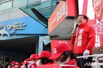 정승윤 청년선대위 “김석준 후보, 부산시민의 의혹 검증 요구에 응답하라”