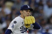 ‘함량 미달?’ 사사키 또 망신→’9이닝 당 볼넷 17.4개’