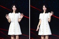 신민아, 사랑스러운 손인사
