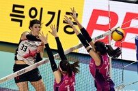 부키리치 ‘파워 넘치는 공격’