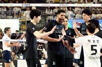 [현장 리뷰] ‘챔프전 2연승’ 현대캐피탈, 19년 만의 통합우승 보인다…블랑 감독, “높아진 우승 확률 꼭 잡는다!” vs 틸리카이넨 대한항공 감독, “다시 천안으로 돌아올 것”