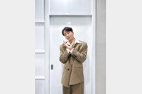 로이킴, ‘섹시 꾸러기’ 다 됐네…동갑내기 박보검과 듀엣도