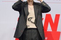 강유석 ‘활동명은 엄줴이’