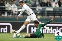 “저 역시 주전경쟁 중입니다” 전북 베테랑 센터백 홍정호에게 ‘당연’한 것은 없다