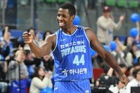 적시에서 1승1패 목표 달성한 가스공사, 6강 PO 3차전서 부상 이슈 극복하나…니콜슨 복귀 촉각