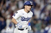 ‘701일 만의 4안타’ 에드먼, ‘FWAR 1.1’→LAD 중 최고