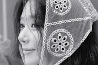 이주빈 “원래는 일찍 결혼하고 싶었지만…” [화보]