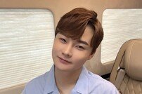 [스타의 운세/2025년 4월 22일] 박서진, 감정에 여운을 더할 때… 무대 밖에서도 반짝이는 하루