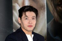 ‘월간 강하늘’ 한 달에 한편씩 주연작 공개