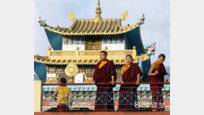 [이훈구 기자의 히말라야 2400㎞]은둔의 티베트불교