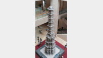 [이광표의 근대를 걷는다]경천사터 10층 석탑, 100년의 유랑