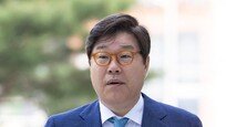 [속보]‘쌍방울 대북 송금’ 혐의 김성태 징역 3년6월 구형