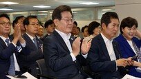 ‘대표 연임 뒤 대선 직행’ 가능해진 이재명, 사법리스크 ‘최대 난제’