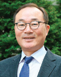김홍유경희대 경영대학원 교수