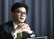 “李, 음모론으로 진영 논리 부추기는 버릇 못 고쳤다”