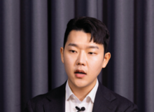 [영상] “달러 투자는 가격 예측 빗나가도 이득… 달러 보유하는 것만으로도 방어 효과”