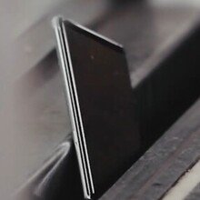 [영상] 지하철 선로에 빠진 휴대전화, 이렇게 찾았습니다