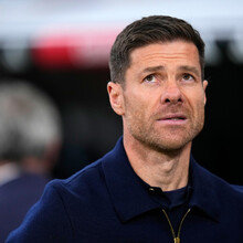 부임 7개월 만에 리더십 위기 알론소 감독