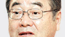 ‘日정부 위안소 관여’ 첫 인정 가토 前장관 정계은퇴