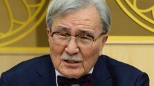 보수원로 김동길 교수 별세… “시신 기증” 유언 남겨