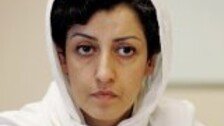 이란 여성인권운동가 모하마디, 올해 노벨평화상 ‘옥중 수상’