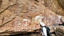 호주 아웃백에서 2만년 전 선사시대 암벽화를 만나다[전승훈의 아트로드]