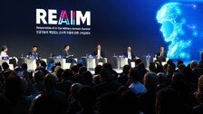 “군사 AI, 이미 전장에 투입… 국제 규범 만들자”
