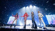 2NE1, 히트곡 다음에 히트곡…팬까지 울린 10년만의 공연