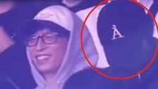 카메라 다가오자 얼굴 ‘푹’…유재석 옆 女배우 정체는?