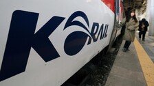 [속보]철도 총파업 유보…모든 열차 정상 운행